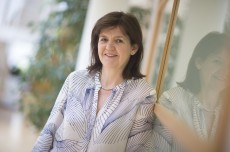 Business Manager - Liz Sheerin